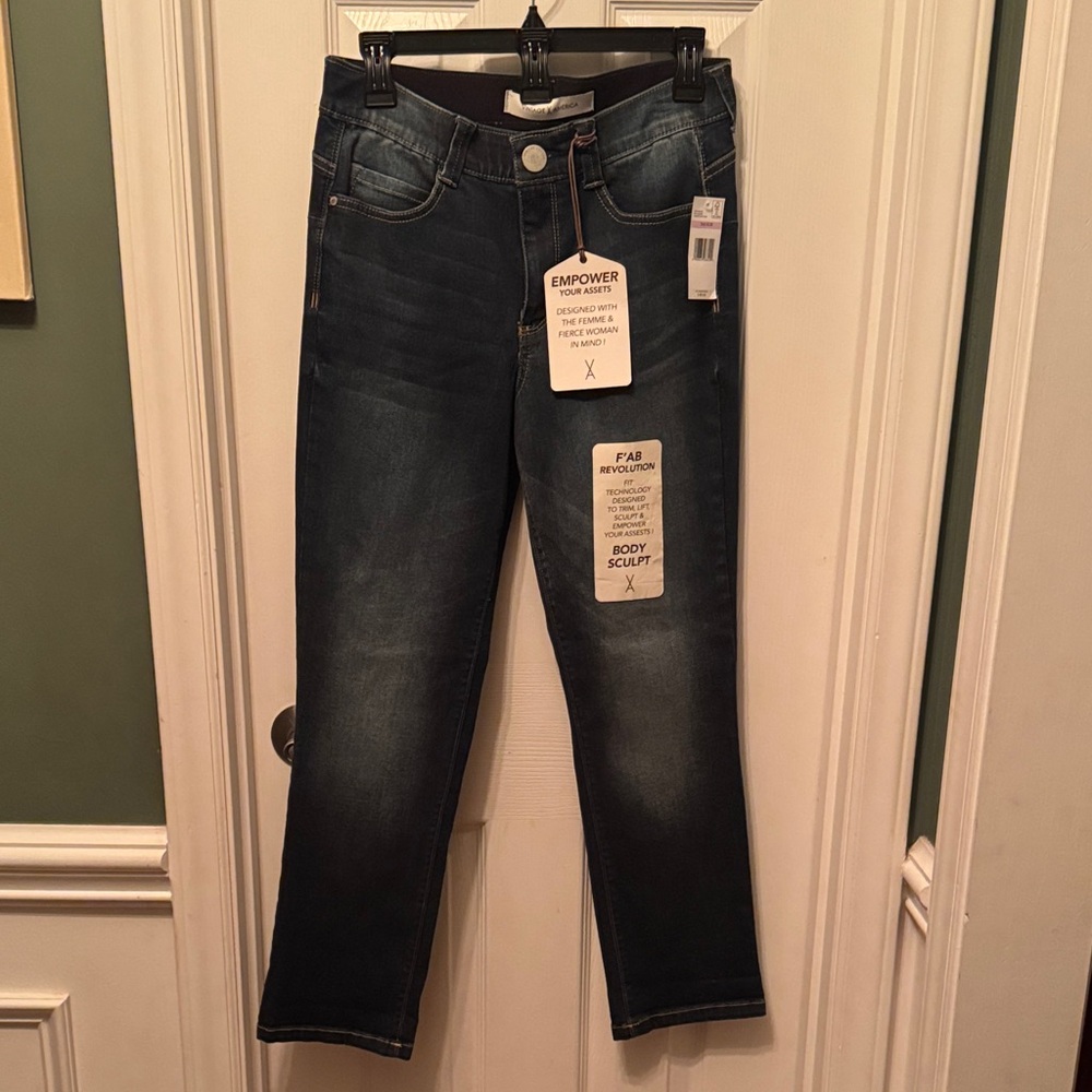 NWT Women’s Vintage America F’AB Fit Jeans - 6/28